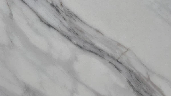 Calacatta River Quartz vein