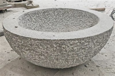 น้ำพุกลางแจ้งหินแกรนิต