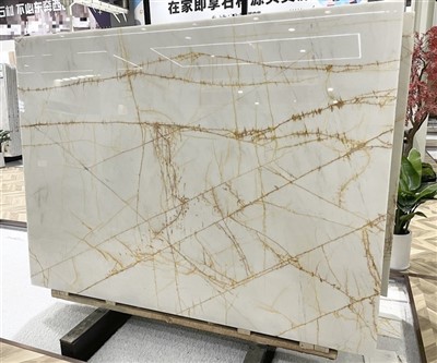 หินอ่อนสีขาวลายทอง